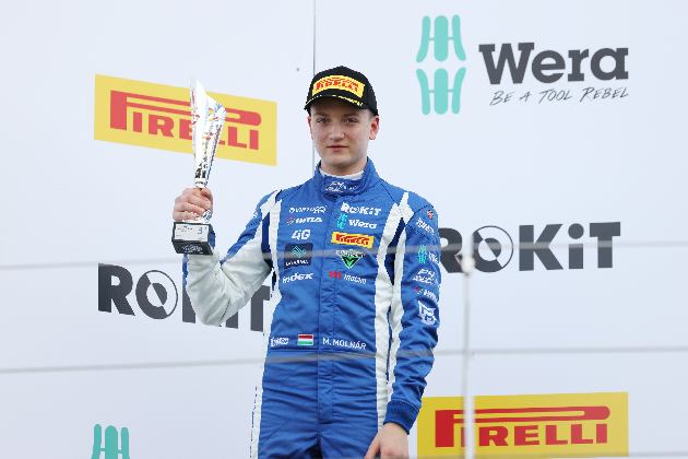 Nyolc dobogóval zárta F4-es szezonja első felét Molnár Martin