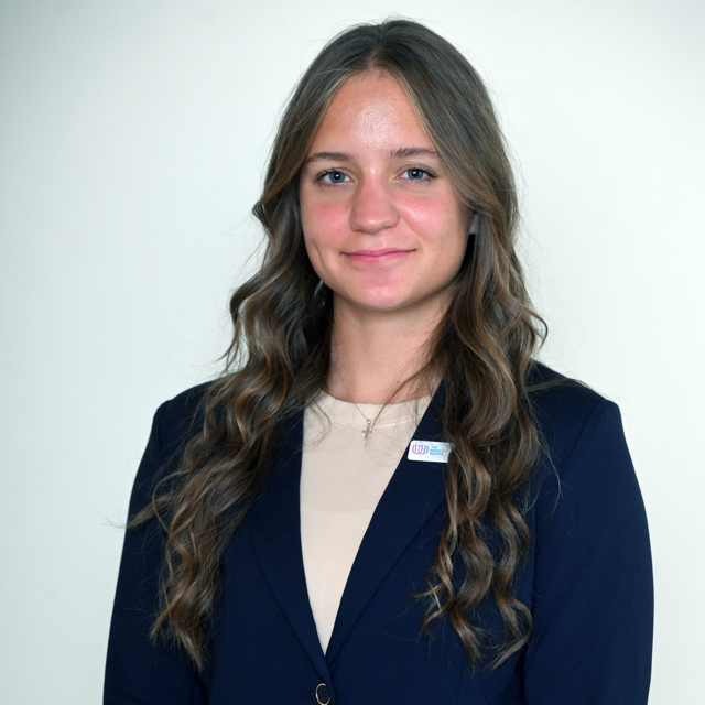 Bernáth Eszter Anna Bernáth Eszter Anna