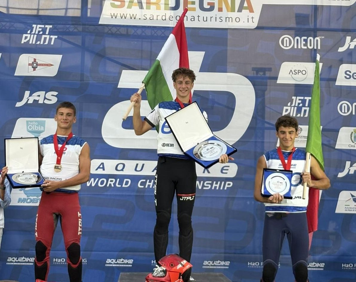 Fantasztikus év végi hajrá a jet-skiseknél