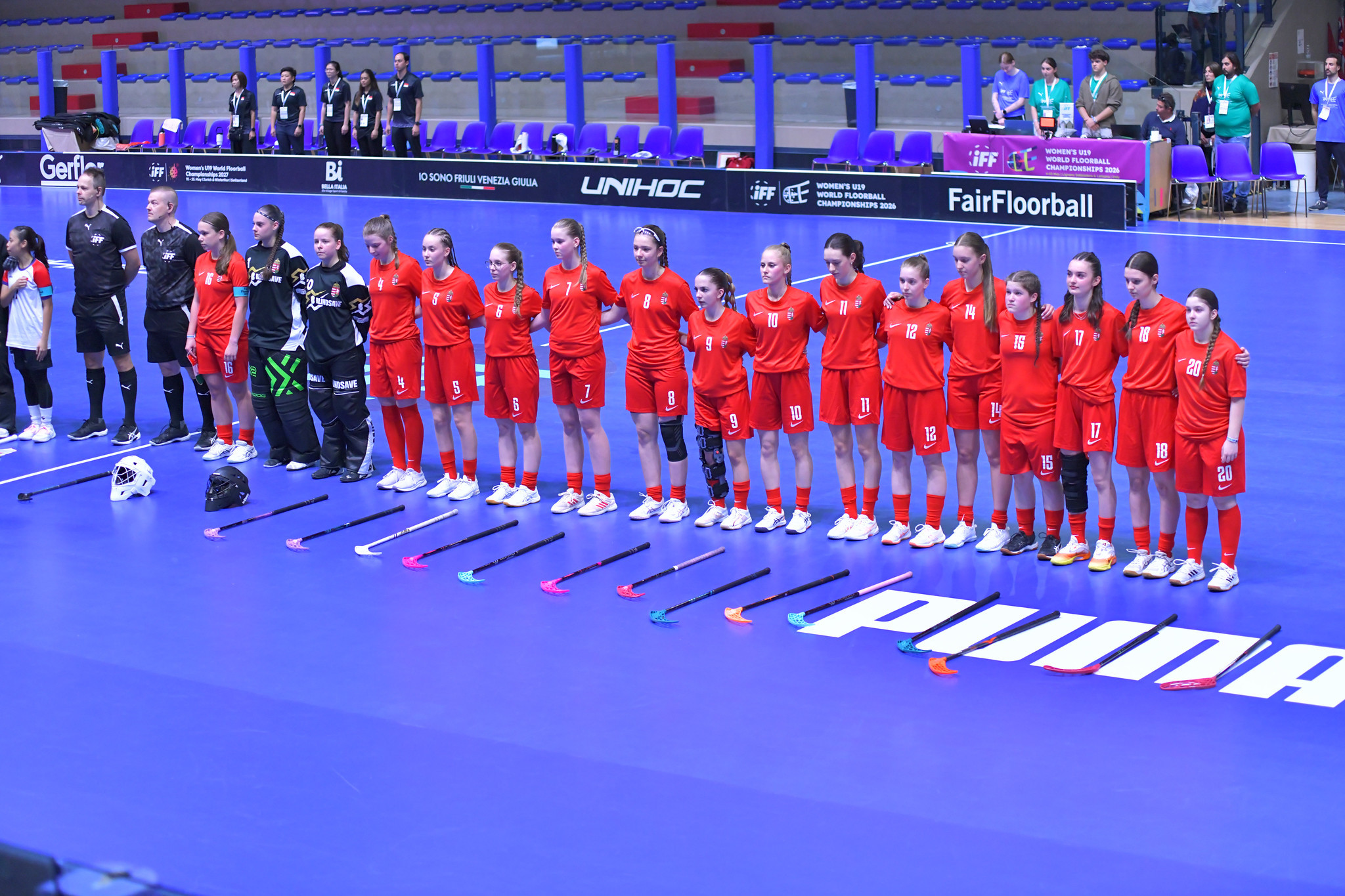 A 13. helyen végzett a magyar U19-es leány floorball-válogatott a világbajnokságon