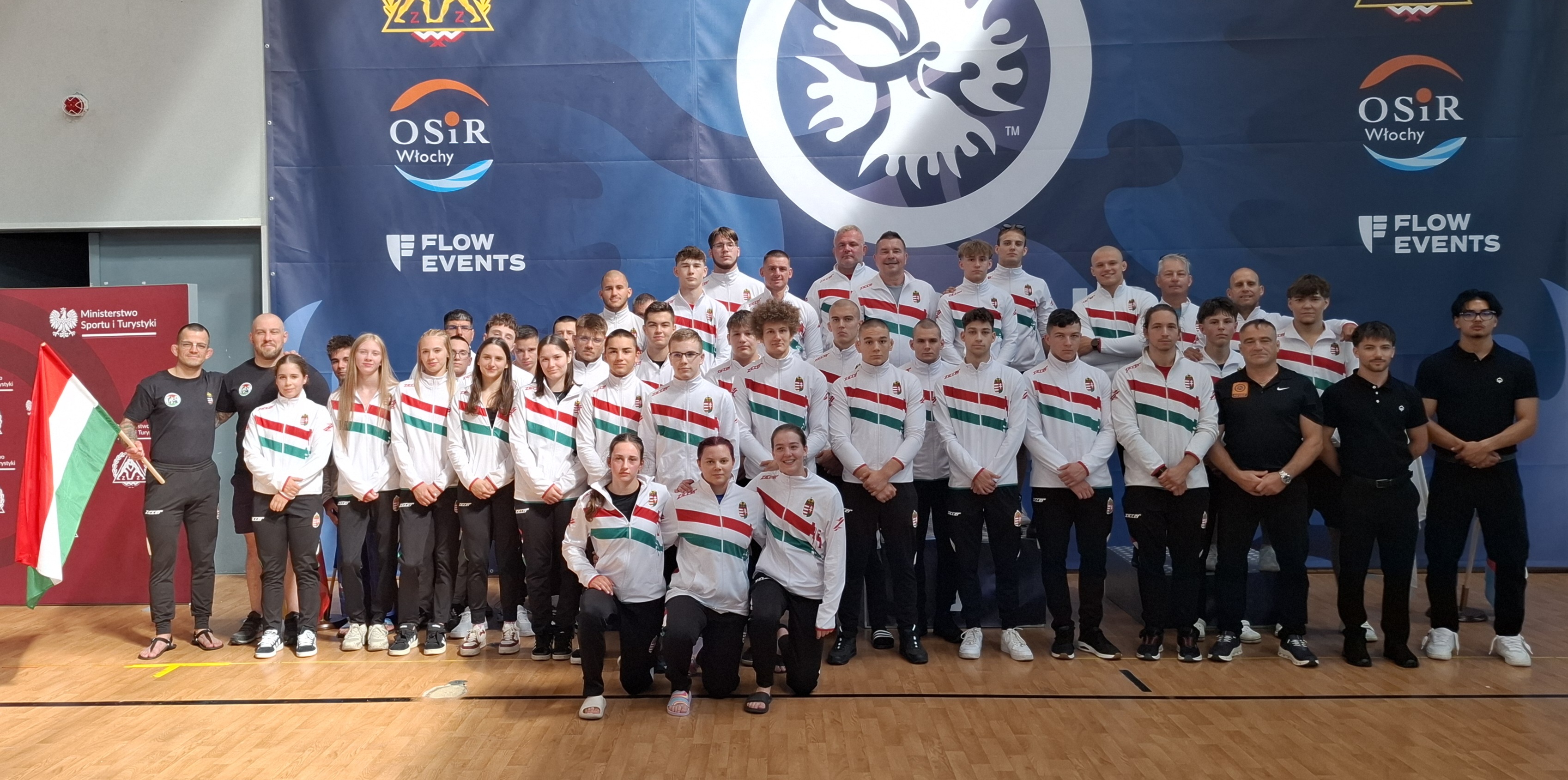 csoport.jpg